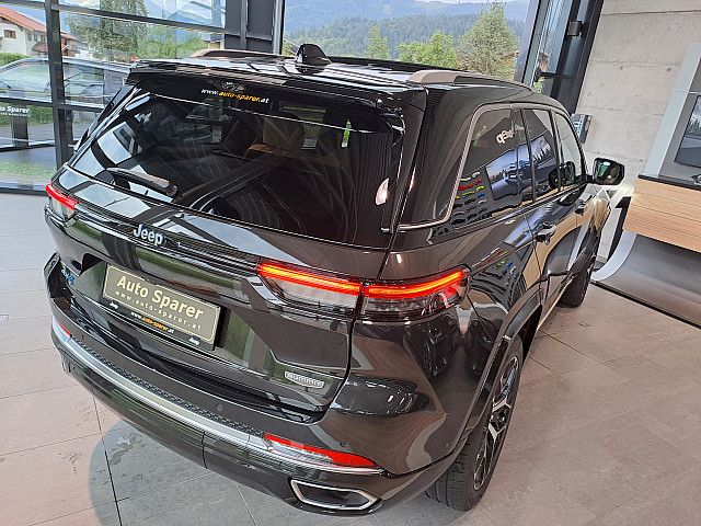 Jeep Grand Cherokee  2.0 PHEV 13,3kWh 380 PS AT 4xe Summit Reserve