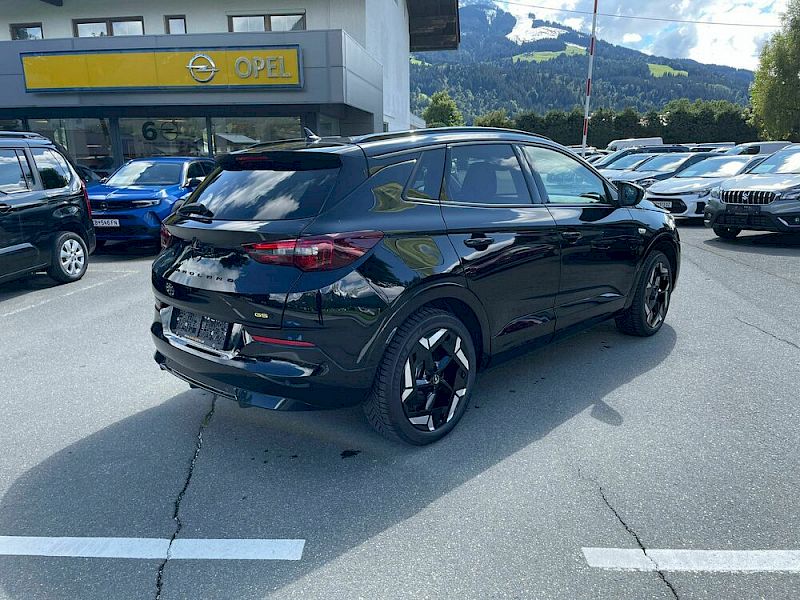 Opel Grandland X GSe Plug-in-Hybrid 4WD