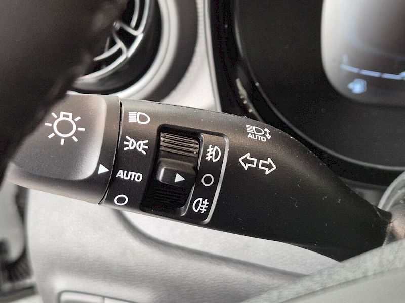Hyundai i10 Go! Plus 1,0 MT - a5bu1 - OO2