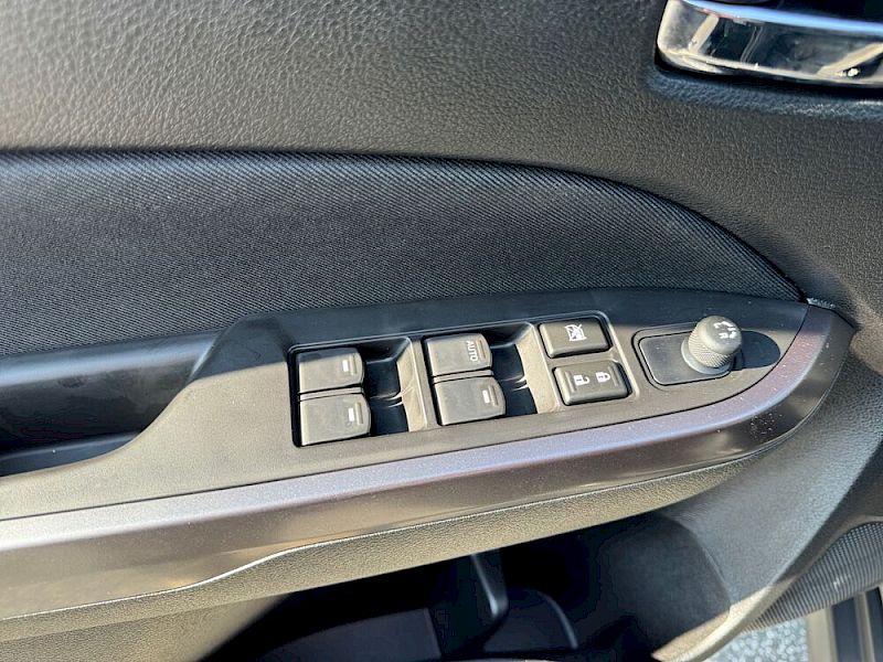 Suzuki Vitara 1,5 Hybrid ALLGRIP 6AGS shine