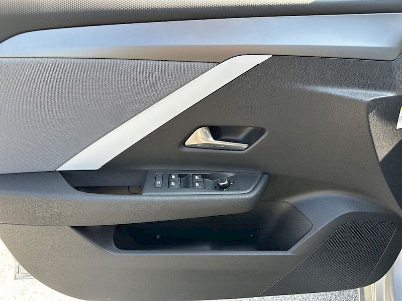 Opel Astra ST Electric