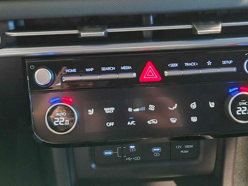 Hyundai Tucson TUCSON NX4 Jubilé 1,6 T-GDi HEV 4WD AT - t6hj2