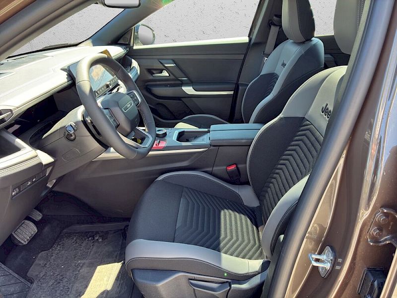 Jeep Compass 1.2 eDCT 100 kW Altitude